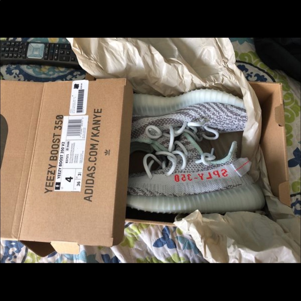 Yeezy Boost 350 Blue Tint